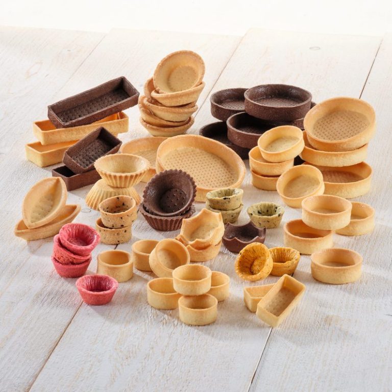 Verschiedene HUG Mürbeteig Tartelettes in verschiedenen Formen und Größen.